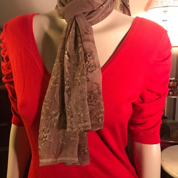 Halston silk scarf Clearance